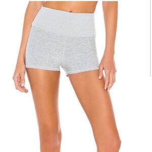 ALO Yoga alosoft hot short size small